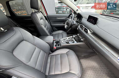 Позашляховик / Кросовер Mazda CX-5 2020 в 