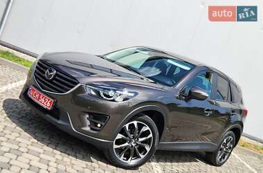 Позашляховик / Кросовер Mazda CX-5 2016 в 