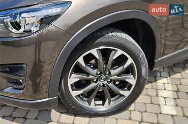 Позашляховик / Кросовер Mazda CX-5 2016 в 