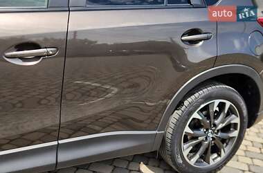 Позашляховик / Кросовер Mazda CX-5 2016 в 