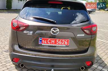 Позашляховик / Кросовер Mazda CX-5 2016 в 