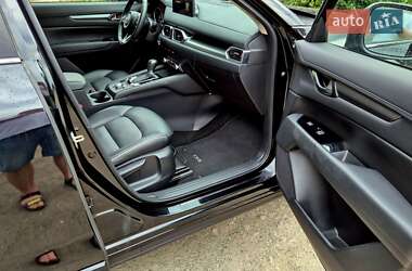 Позашляховик / Кросовер Mazda CX-5 2024 в 
