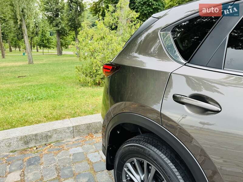 Внедорожник / Кроссовер Mazda CX-5 2021 в Киеве