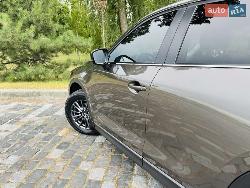 Внедорожник / Кроссовер Mazda CX-5 2021 в Киеве