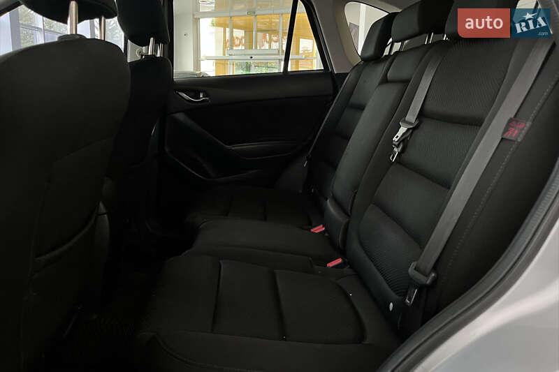 Внедорожник / Кроссовер Mazda CX-5 2016 в Шептицькому