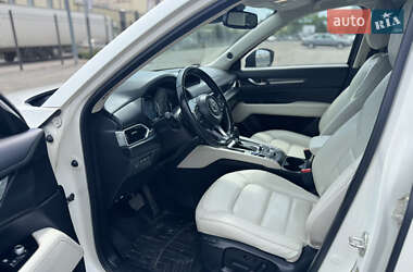 Позашляховик / Кросовер Mazda CX-5 2019 в 
