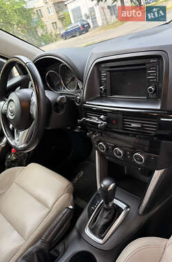 Позашляховик / Кросовер Mazda CX-5 2014 в 
