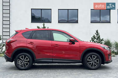 Позашляховик / Кросовер Mazda CX-5 2015 в 