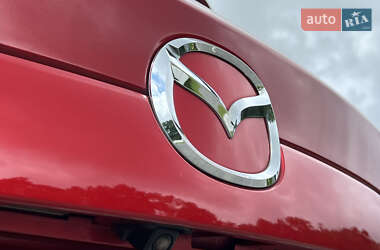 Позашляховик / Кросовер Mazda CX-5 2015 в 