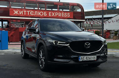 Внедорожник / Кроссовер Mazda CX-5 2018 в 