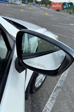 Внедорожник / Кроссовер Mazda CX-5 2012 в 