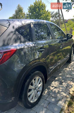 Внедорожник / Кроссовер Mazda CX-5 2012 в 