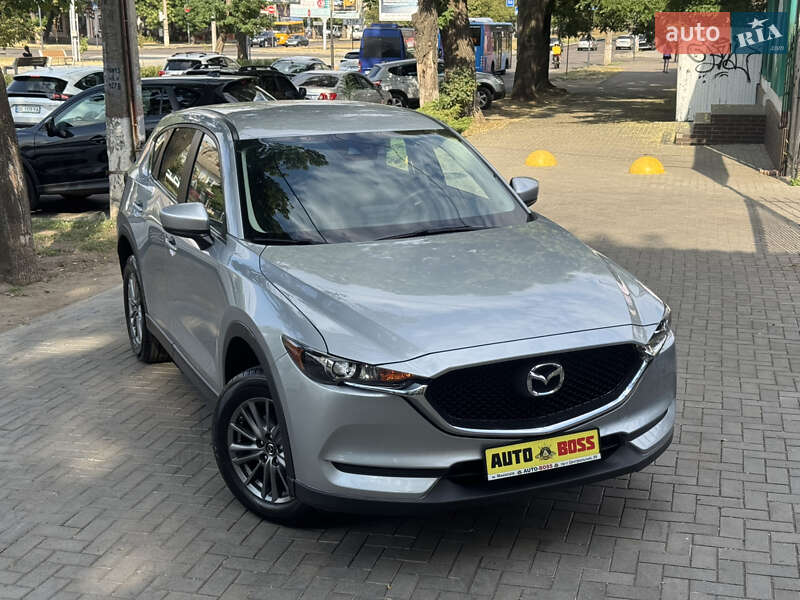 Позашляховик / Кросовер Mazda CX-5 2017 в Миколаєві
