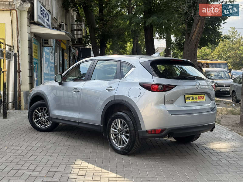 Позашляховик / Кросовер Mazda CX-5 2017 в Миколаєві