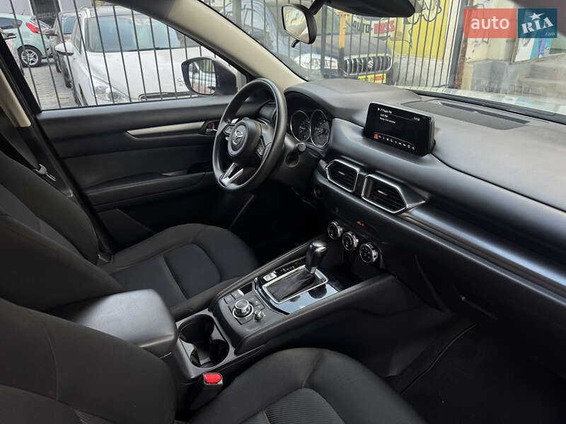 Позашляховик / Кросовер Mazda CX-5 2017 в Миколаєві