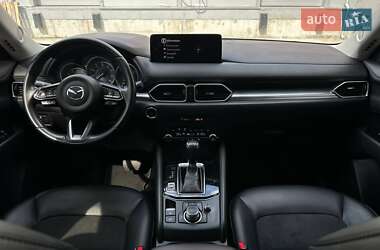 Позашляховик / Кросовер Mazda CX-5 2020 в 