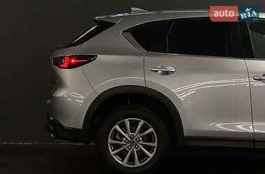 Внедорожник / Кроссовер Mazda CX-5 2023 в 