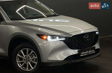 Внедорожник / Кроссовер Mazda CX-5 2023 в 