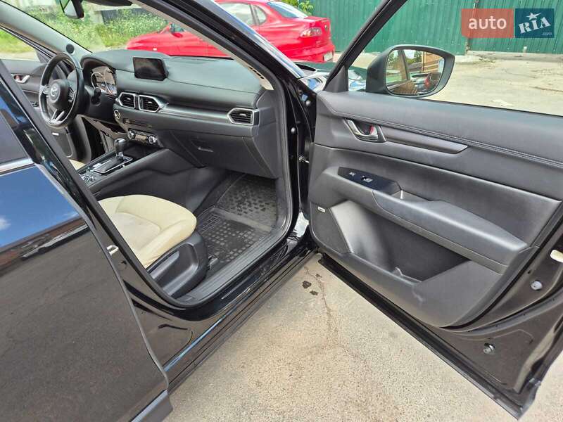 Внедорожник / Кроссовер Mazda CX-5 2018 в Киеве