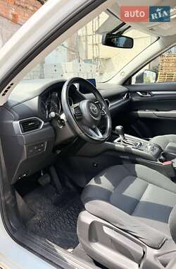 Внедорожник / Кроссовер Mazda CX-5 2018 в 