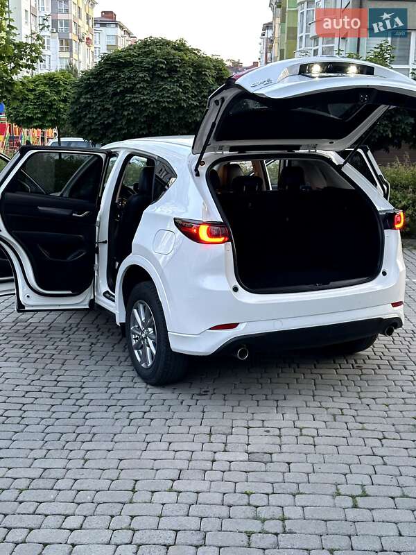 Внедорожник / Кроссовер Mazda CX-5 2024 в Ивано-Франковске