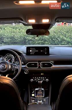 Внедорожник / Кроссовер Mazda CX-5 2024 в 