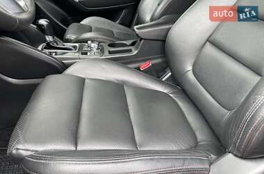 Позашляховик / Кросовер Mazda CX-5 2015 в 
