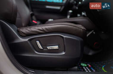 Внедорожник / Кроссовер Mazda CX-5 2020 в 