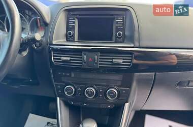 Позашляховик / Кросовер Mazda CX-5 2014 в 