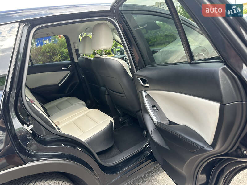 Внедорожник / Кроссовер Mazda CX-5 2016 в Дрогобыче
