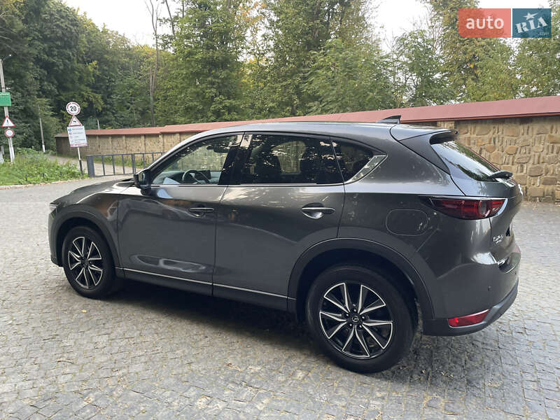 Внедорожник / Кроссовер Mazda CX-5 2018 в Черновцах