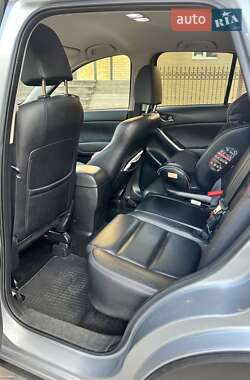 Внедорожник / Кроссовер Mazda CX-5 2015 в 