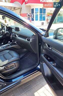 Внедорожник / Кроссовер Mazda CX-5 2017 в 