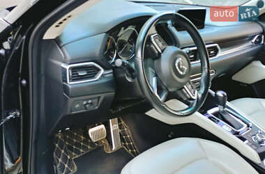 Позашляховик / Кросовер Mazda CX-5 2017 в Миколаєві