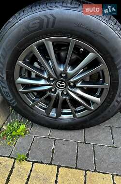 Внедорожник / Кроссовер Mazda CX-5 2019 в 