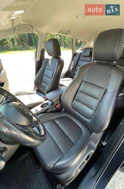Внедорожник / Кроссовер Mazda CX-5 2012 в 