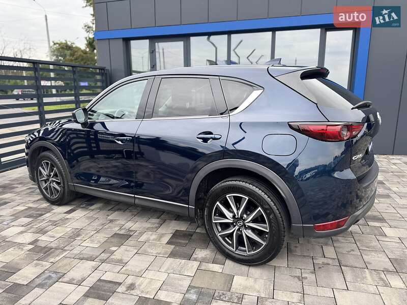 Позашляховик / Кросовер Mazda CX-5 2017 в Рівному