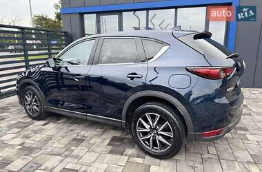 Позашляховик / Кросовер Mazda CX-5 2017 в 