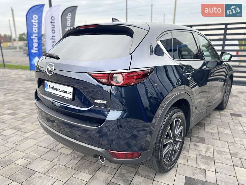 Позашляховик / Кросовер Mazda CX-5 2017 в Рівному