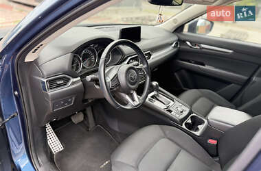 Позашляховик / Кросовер Mazda CX-5 2021 в 