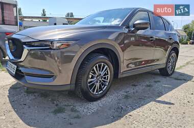 Позашляховик / Кросовер Mazda CX-5 2019 в 