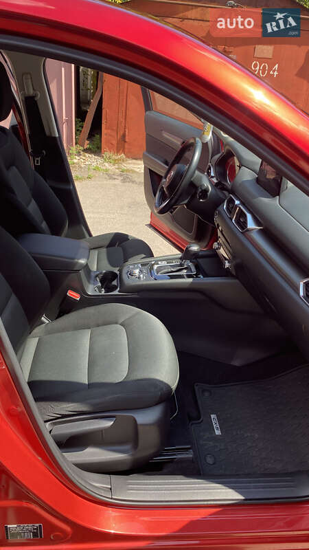 Внедорожник / Кроссовер Mazda CX-5 2018 в Киеве