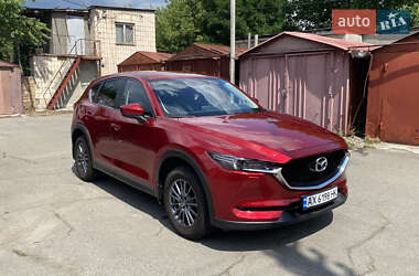 Внедорожник / Кроссовер Mazda CX-5 2018 в 