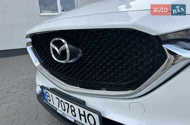 Внедорожник / Кроссовер Mazda CX-5 2017 в 