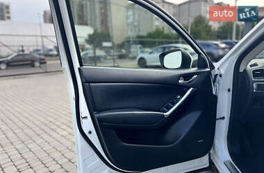 Внедорожник / Кроссовер Mazda CX-5 2015 в 