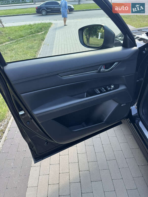 Позашляховик / Кросовер Mazda CX-5 2017 в Чернігові