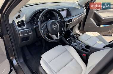 Внедорожник / Кроссовер Mazda CX-5 2016 в 