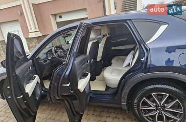Внедорожник / Кроссовер Mazda CX-5 2017 в 
