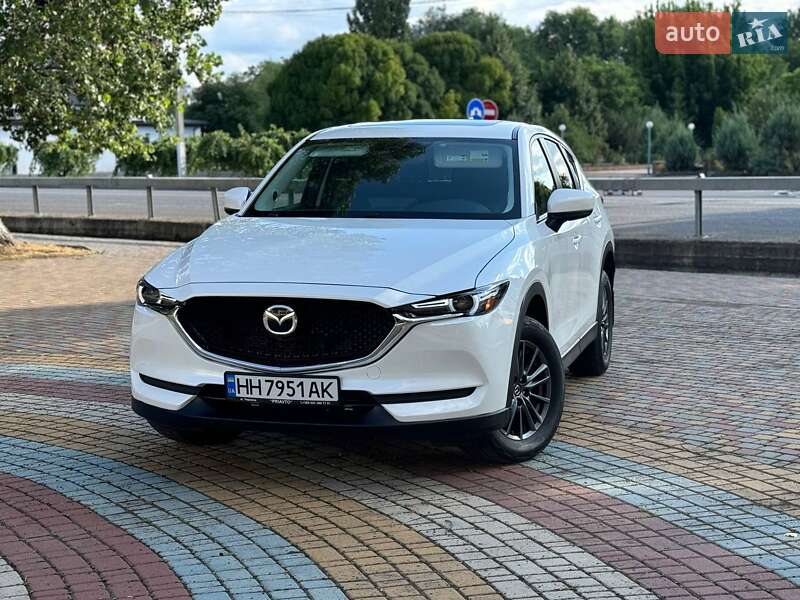 Внедорожник / Кроссовер Mazda CX-5 2021 в Сарате