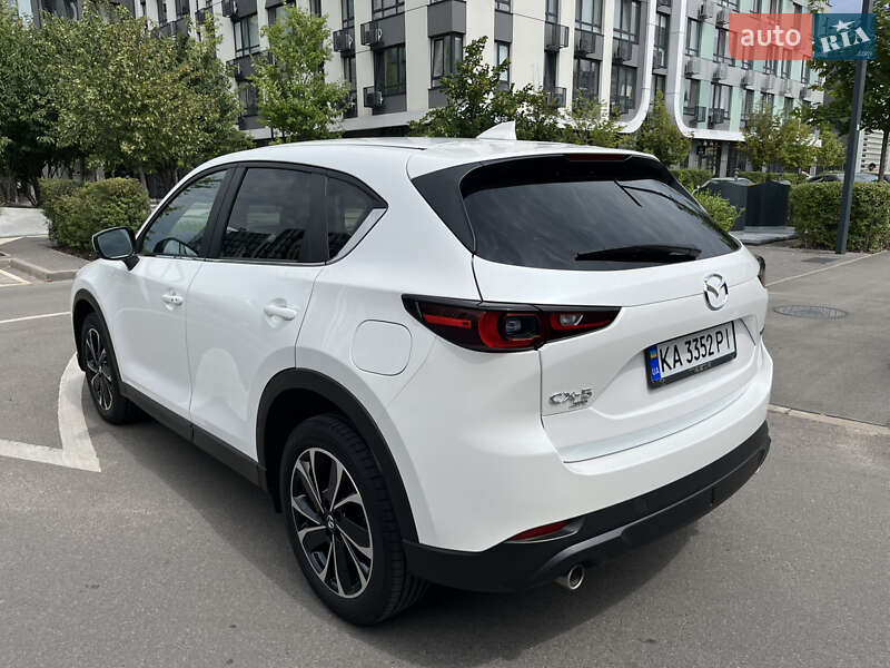 Внедорожник / Кроссовер Mazda CX-5 2022 в Киеве